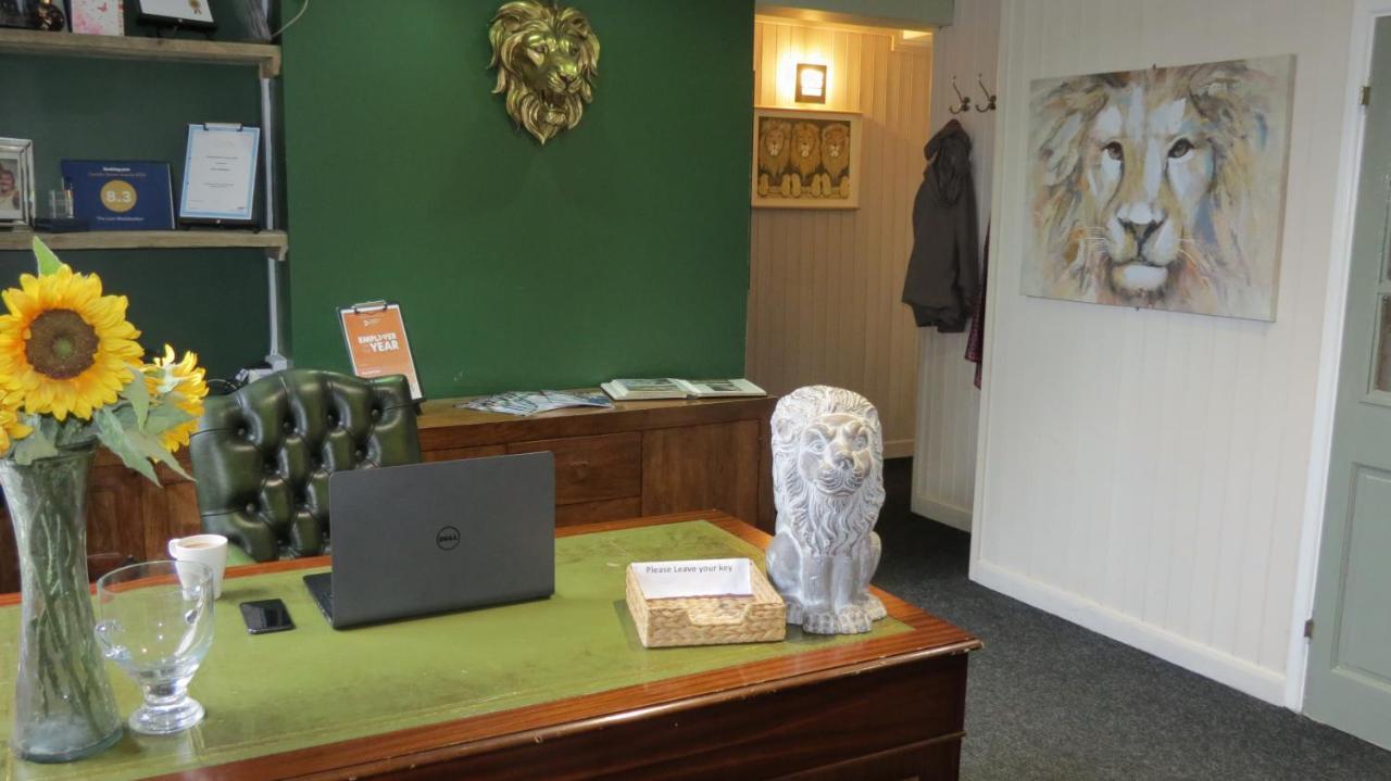 The Lion Waddesdon Hotel Luaran gambar